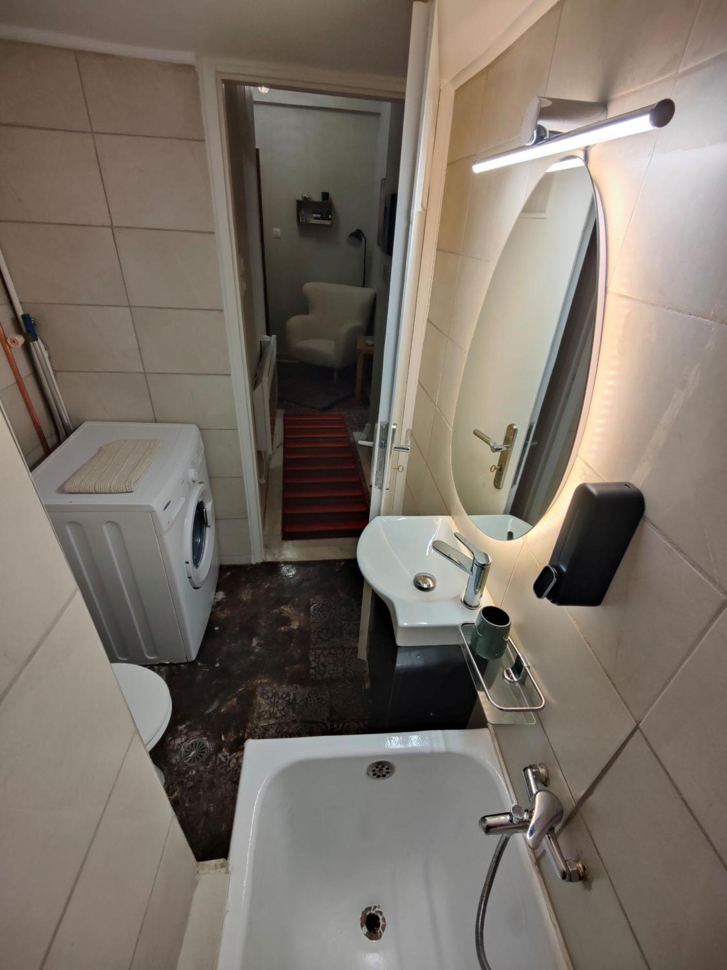 Σπίτι Για Δυο Στο Κέντρο Της Αθήνας Apartment Exterior foto